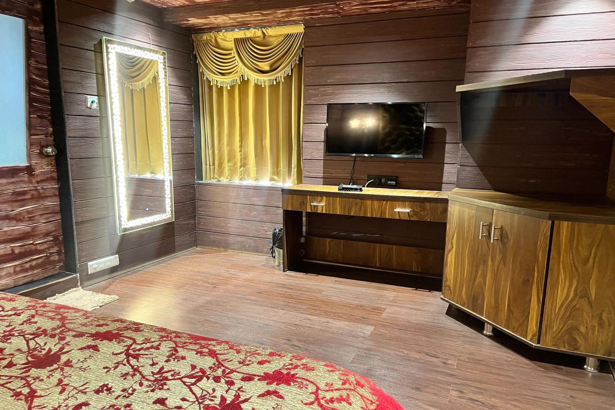 Hotel Shailly Inn 아흐메다바드 외부 사진